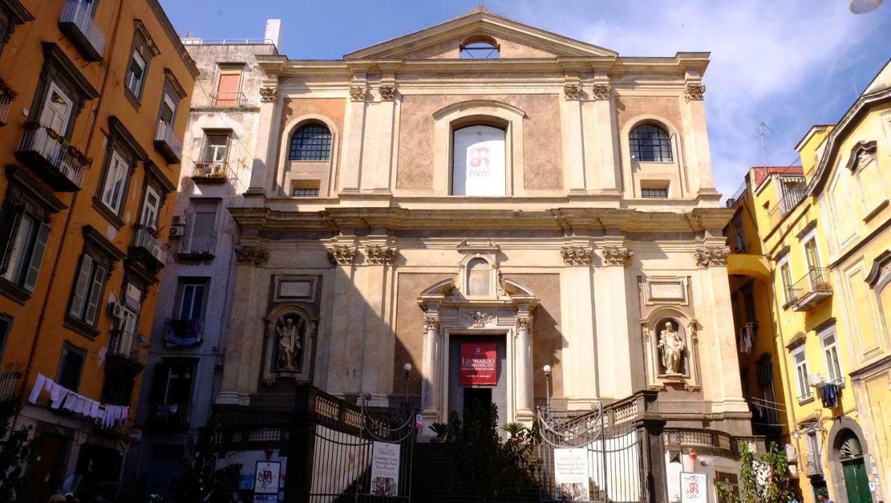 Domus Donnaregina Apartments Napoli Ngoại thất bức ảnh