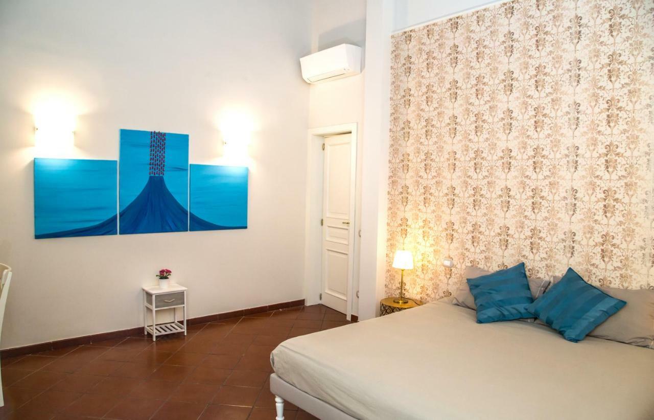Domus Donnaregina Apartments Napoli Ngoại thất bức ảnh